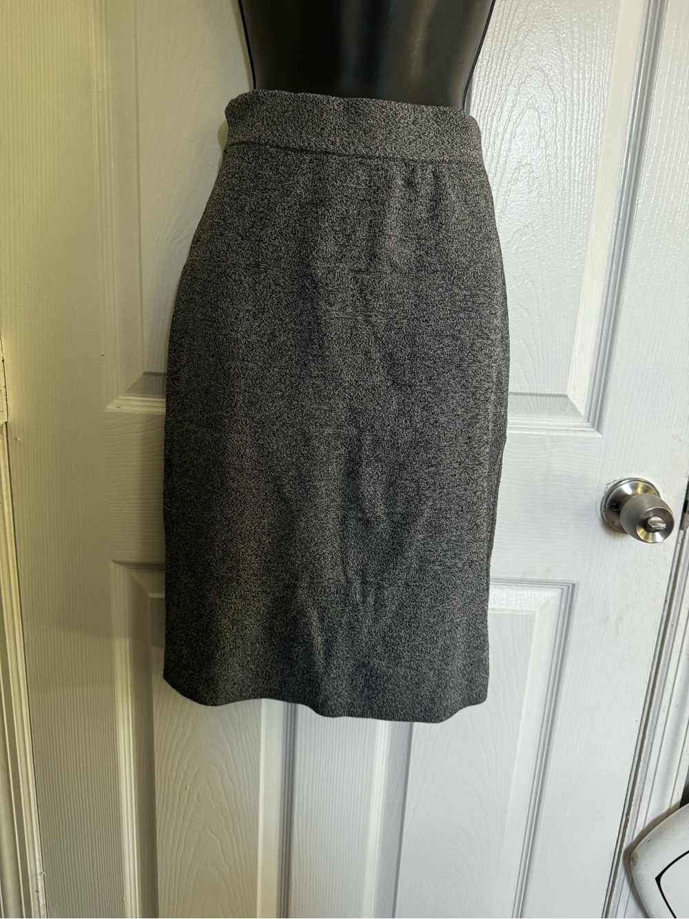 Ann Taylor Petite Charcoal Gray Pencil Skirt